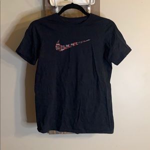 Nike tee